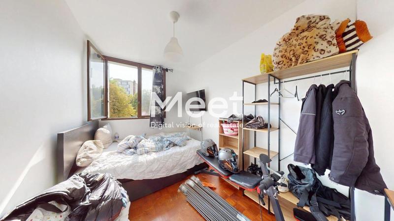 Appartement - 70 m² - 4 pièces