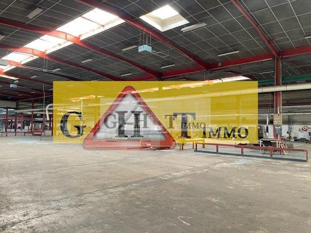 Entrepôt - 10 635 m²