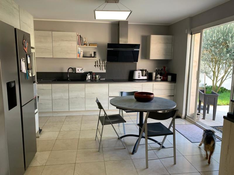 Maison - 245 m² - 8 pièces