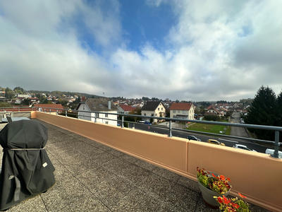 Appartement - 118 m² - 6 pièces