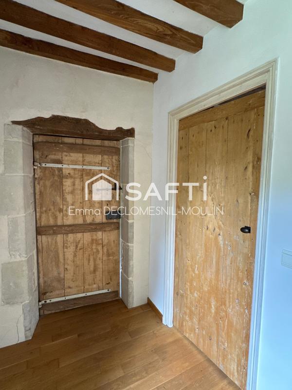 Maison - 360 m² - 10 pièces