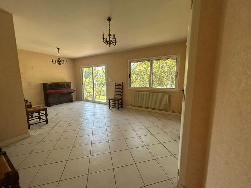 Maison - 170 m² - 6 pièces