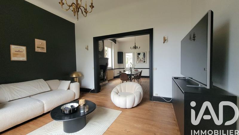 Maison - 226 m² - 8 pièces