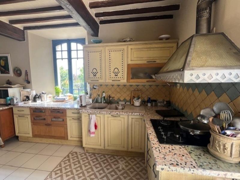 Maison - 310 m² - 8 pièces