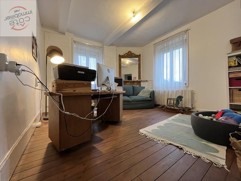 Maison - 163 m² - 5 pièces