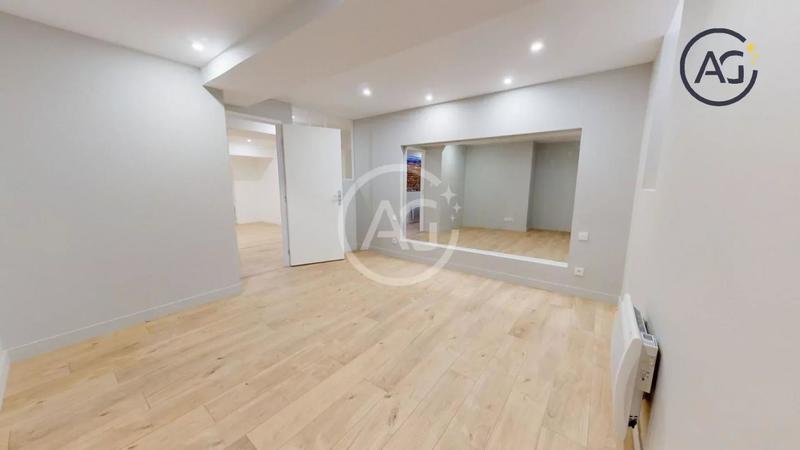 Appartement - 145 m² - 5 pièces