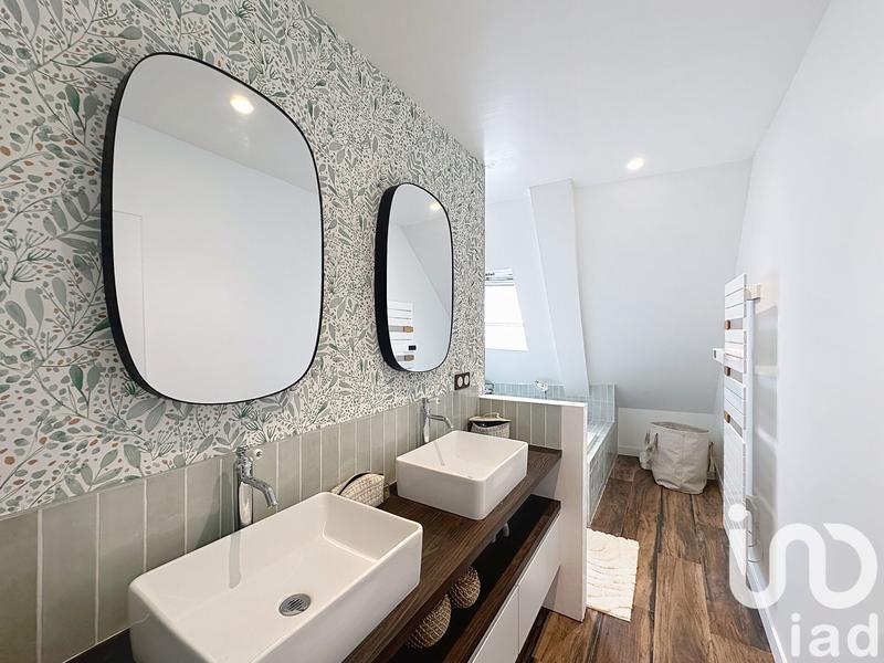 Maison de ville - 197 m² - 6 pièces