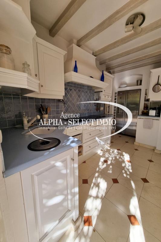Villa - 168 m² - 7 pièces