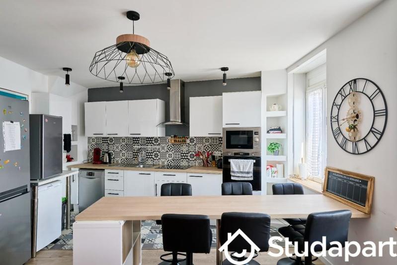 Chambre - 15 m² - 1 pièce