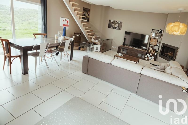 Maison - 152 m² - 5 pièces