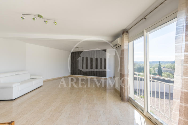 Maison - 160 m² - 4 pièces