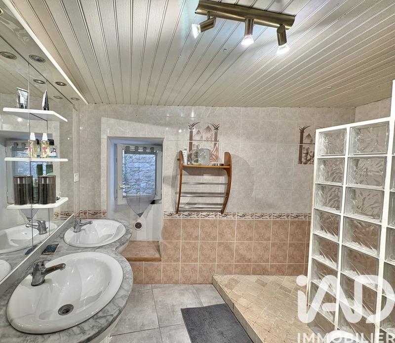 Maison de village - 85 m² - 4 pièces