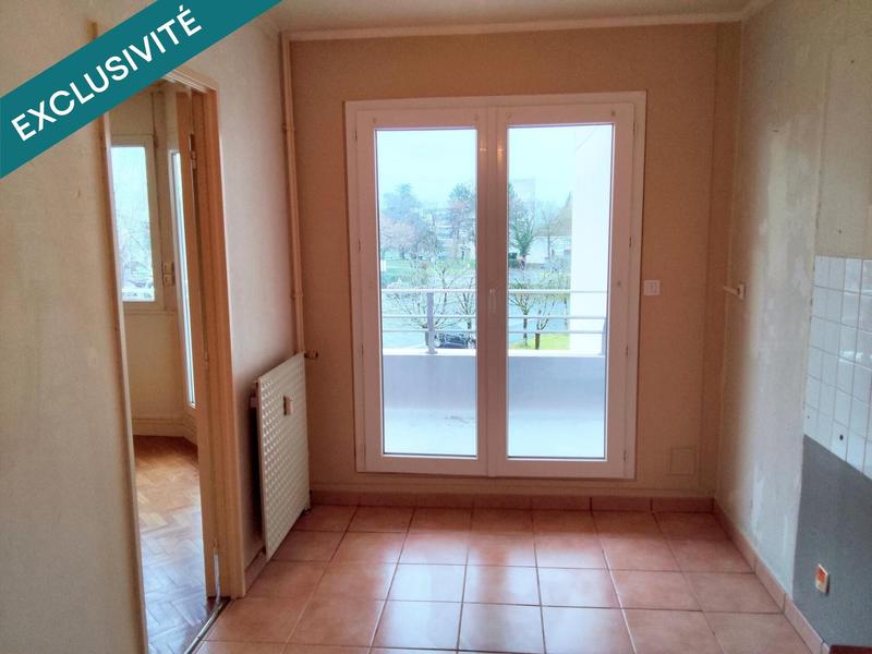 Appartement - 100 m² - 4 pièces
