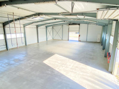 Local d'activités - 870 m²