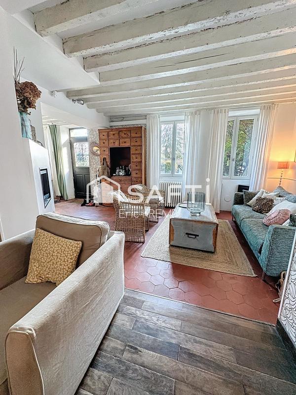 Maison - 160 m² - 7 pièces