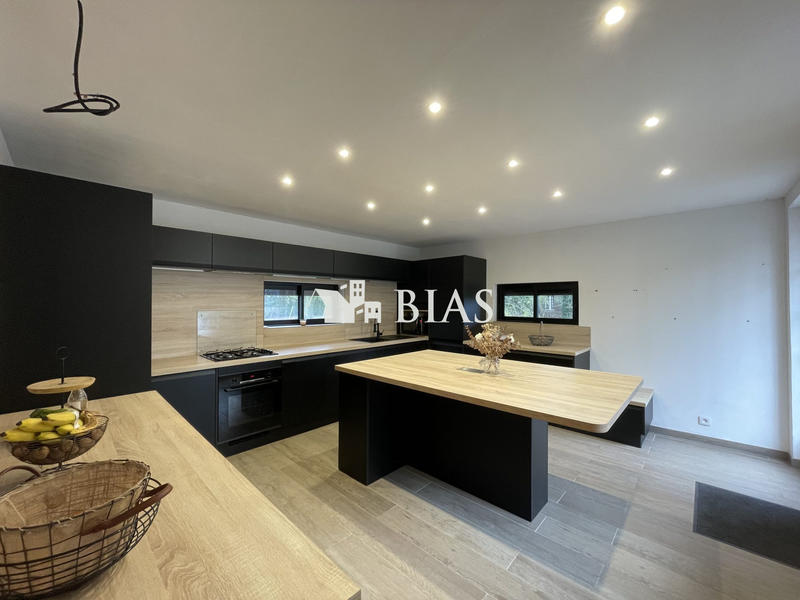 Maison - 116 m² - 4 pièces