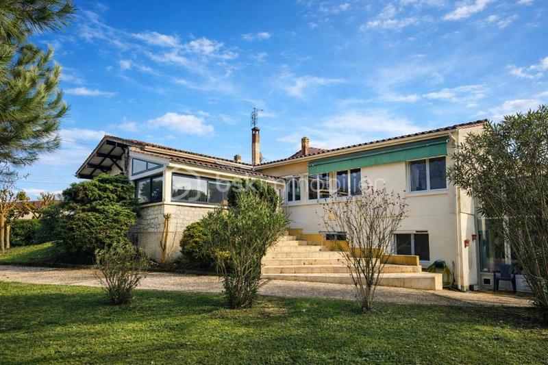 Maison d'architecte - 168 m² - 5 pièces