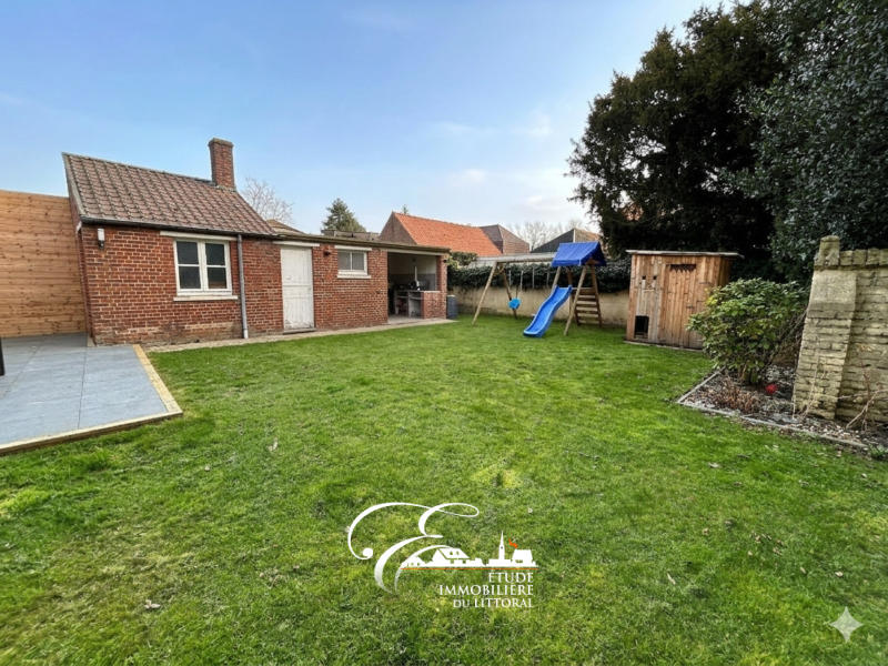 Maison - 180 m² - 5 pièces