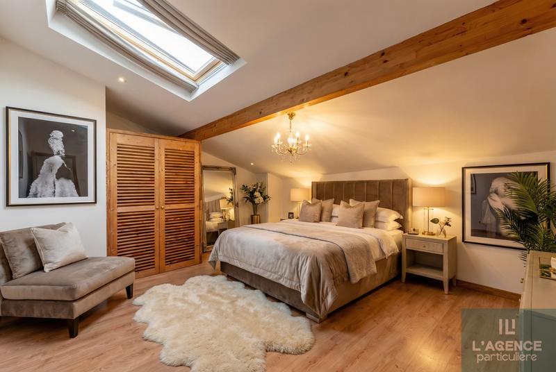 Maison - 166 m² - 6 pièces