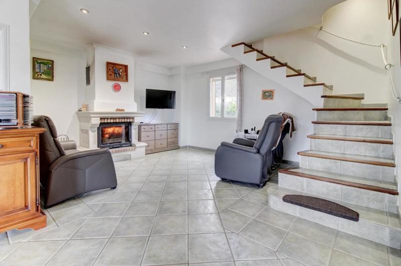 Maison - 108 m² - 4 pièces