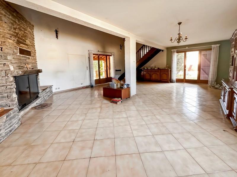 Maison - 178 m² - 5 pièces