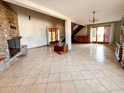 Maison - 178 m² - 5 pièces
