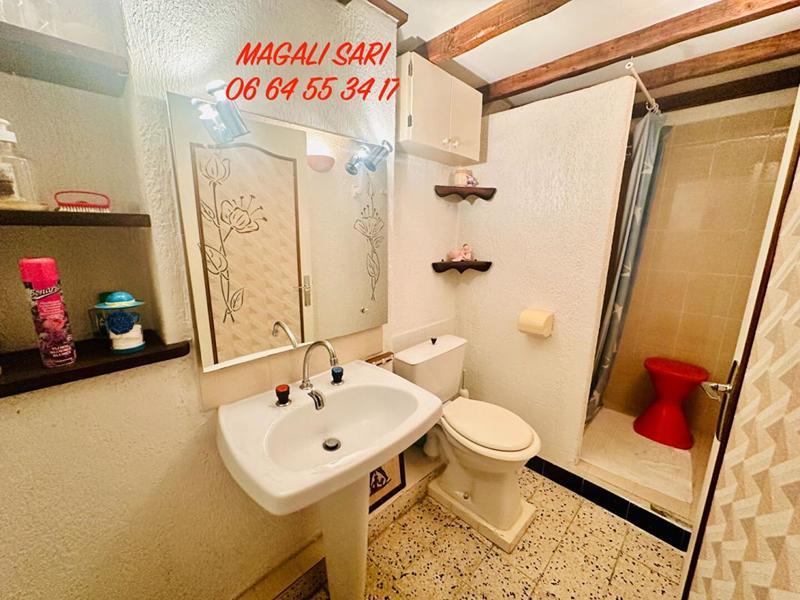 Maison - 162 m² - 9 pièces