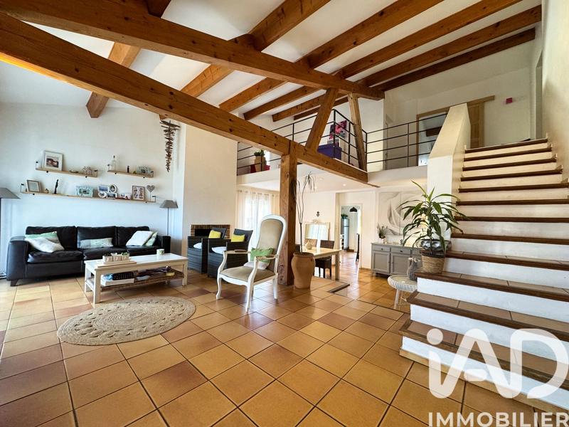 Maison - 135 m² - 5 pièces
