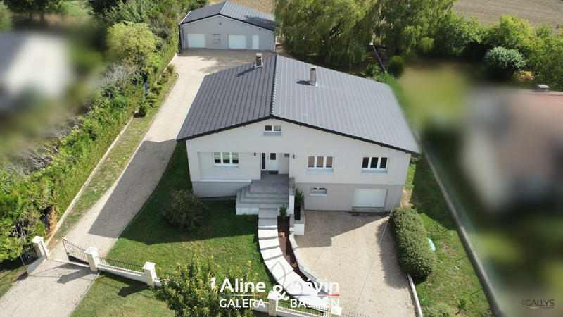 Maison - 190 m² - 7 pièces