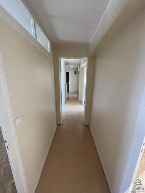 Appartement - 82 m² - 4 pièces