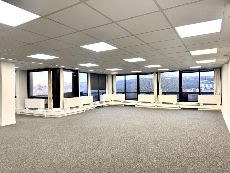 Bureau - 168 m²