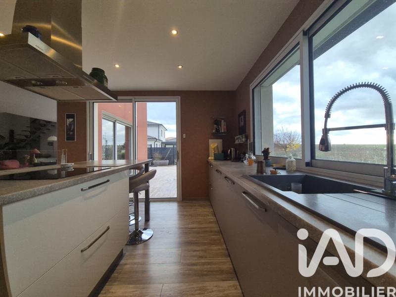 Maison - 170 m² - 6 pièces