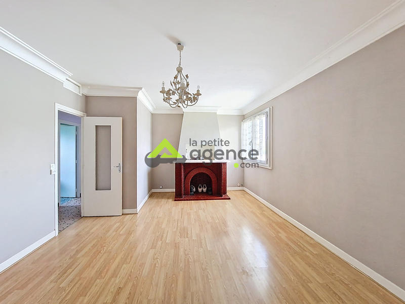 Maison - 175 m² - 6 pièces