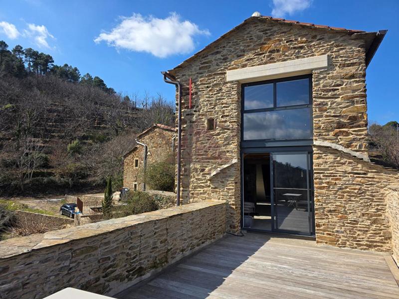 Demeure - 151 m² - 5 pièces