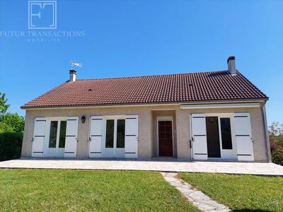 Maison - 95 m² - 7 pièces