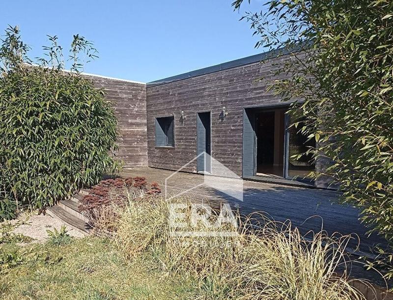 Maison - 216 m² - 5 pièces