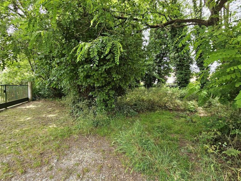 Terrain constructible - 493 m²