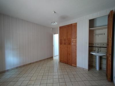 Maison traditionnelle - 112 m² - 6 pièces