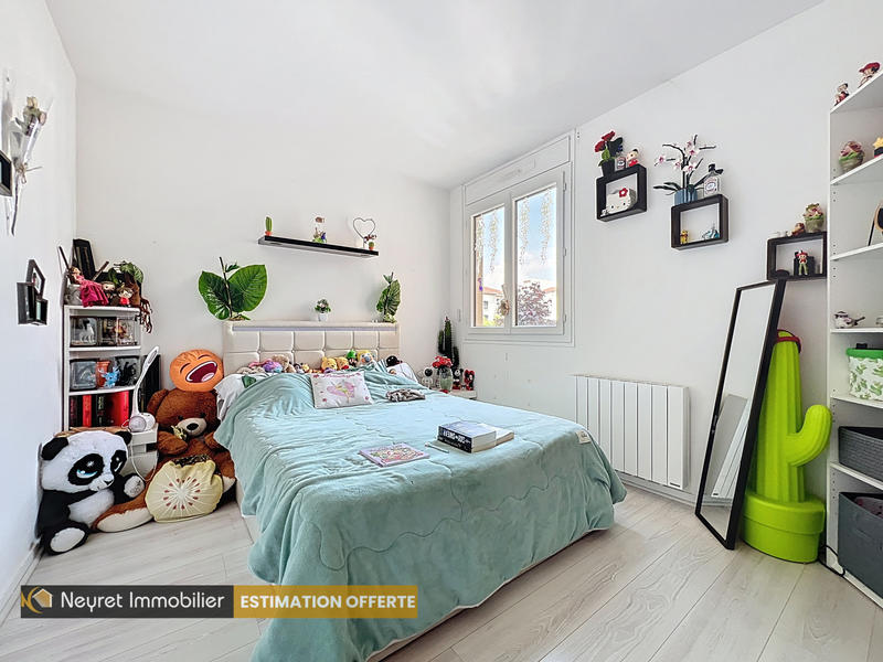 Appartement - 79 m² - 3 pièces