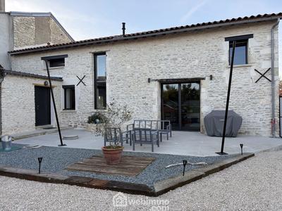 Maison - 140 m² - 5 pièces