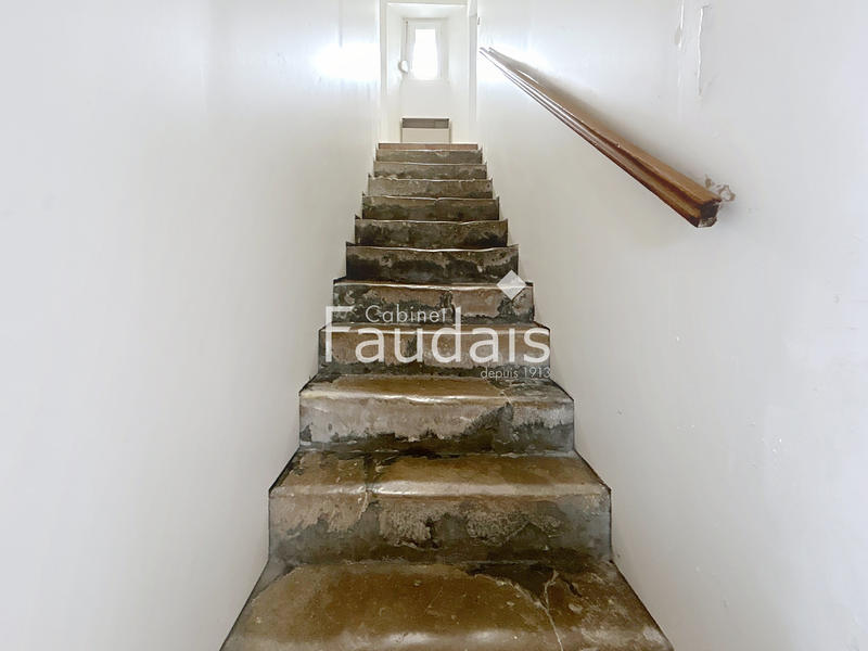 Maison - 110 m² - 6 pièces