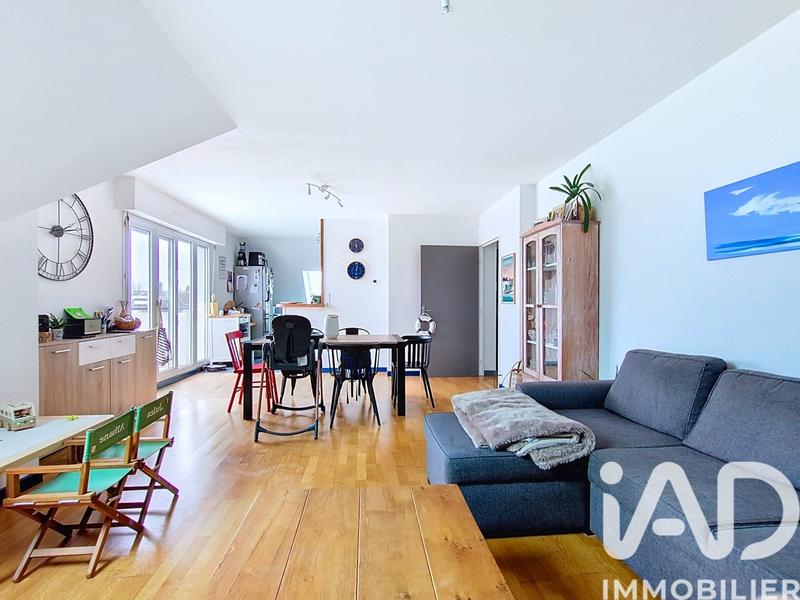 Duplex - 94 m² - 4 pièces