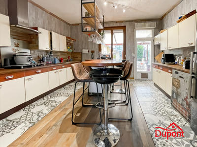 Maison ancienne - 157 m² - 7 pièces