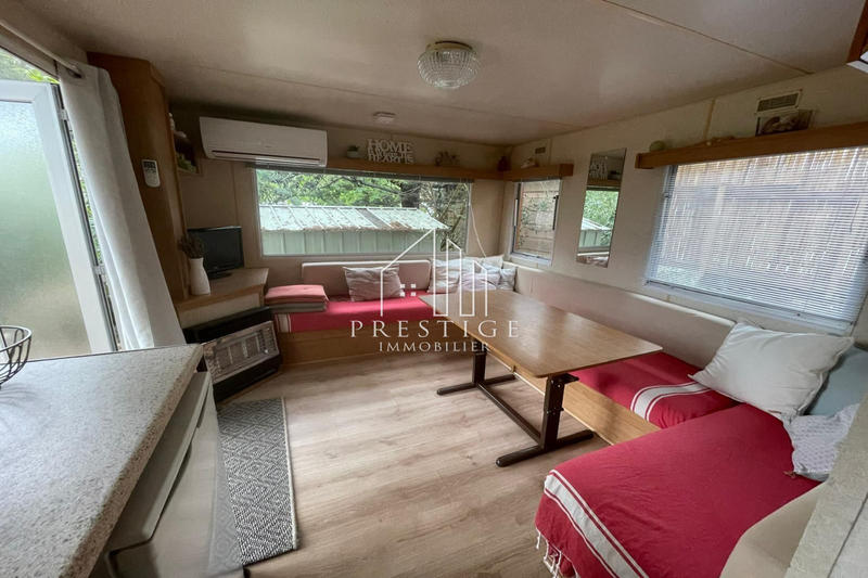 Terrain de loisirs - 200 m²