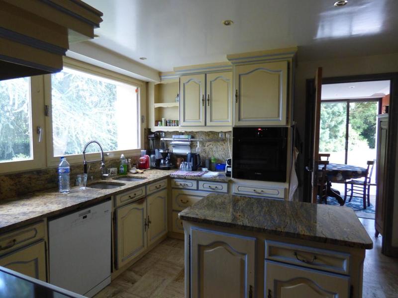 Maison - 330 m² - 8 pièces