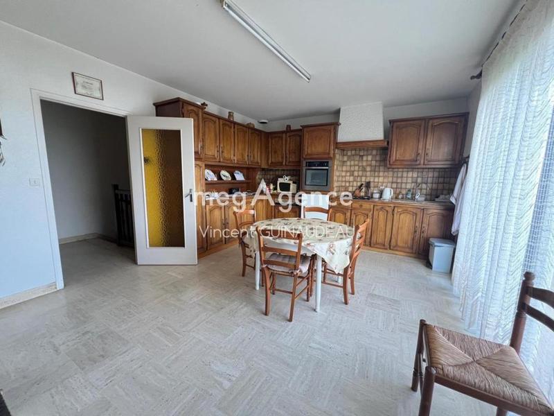 Maison - 142 m² - 6 pièces