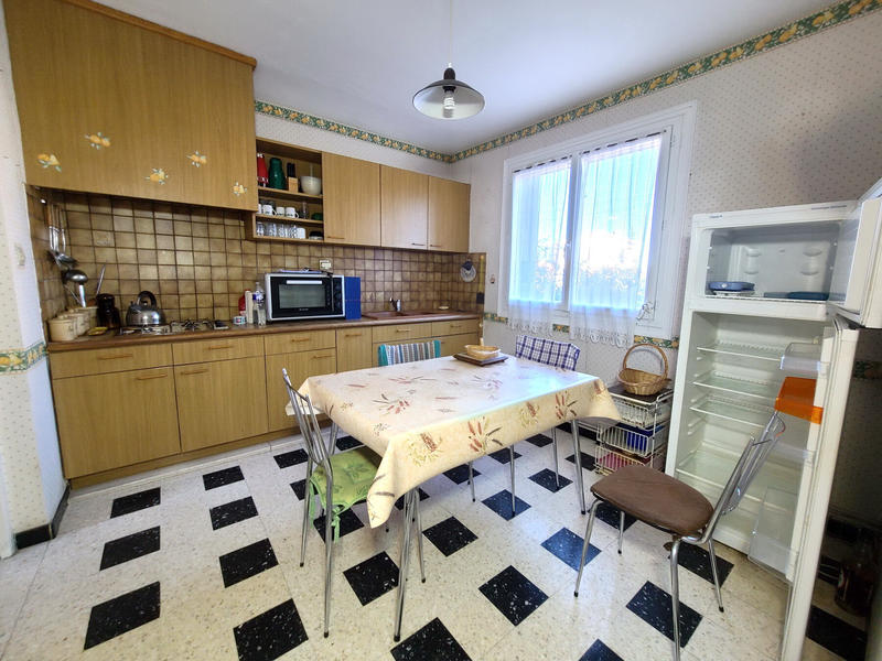 Maison - 85 m² - 4 pièces