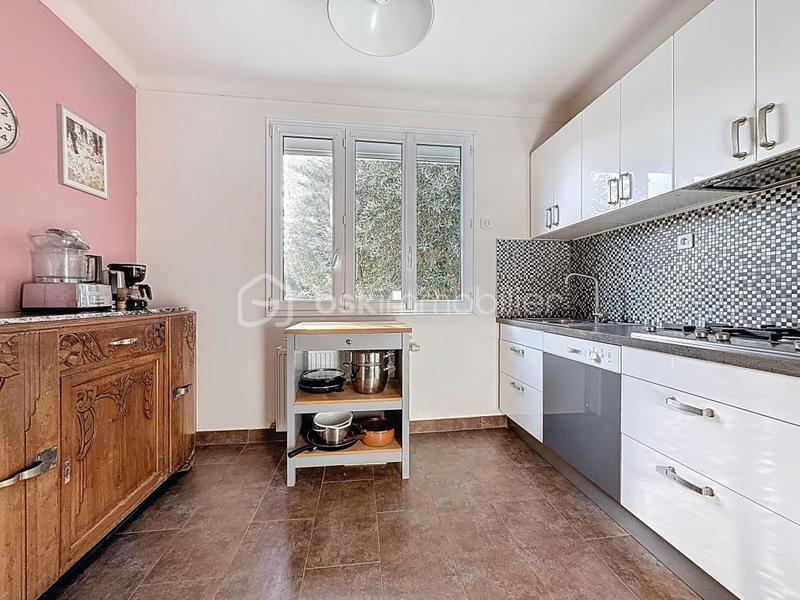 Maison - 122 m² - 6 pièces