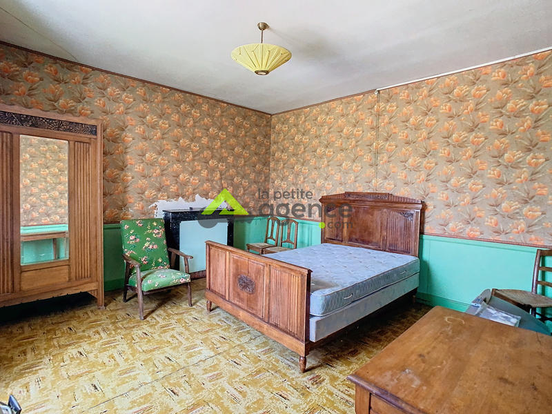 Maison de village - 216 m² - 9 pièces