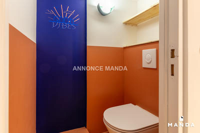 Chambre - 14 m² - 12 pièces